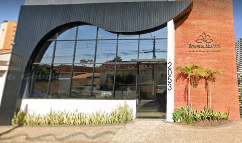 Fachada da Clínica Rowena Moraes, Núcleo de Ginecologia Avançada, na Rua 11, 2053, em Rio Claro